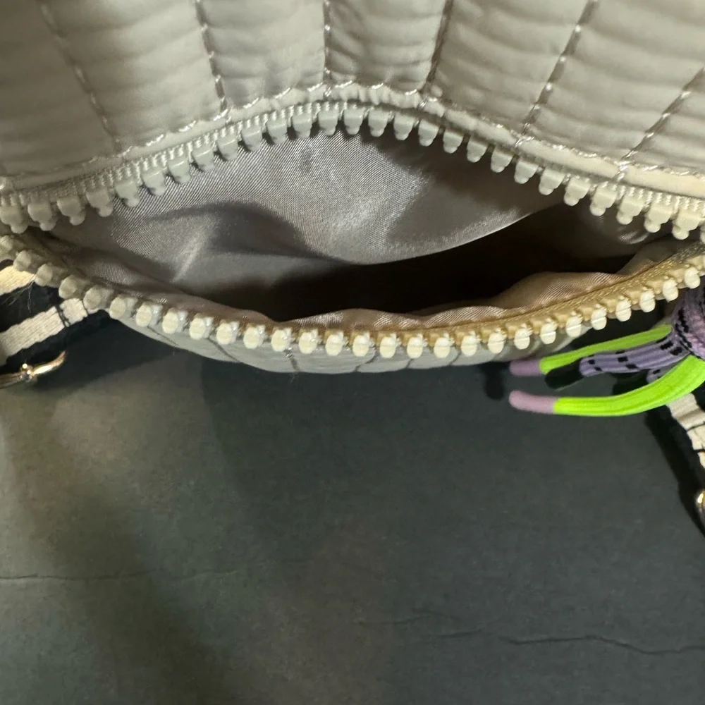 ☀️Shiraleah Crossbody Bag☀️ - Picture 3 of 7